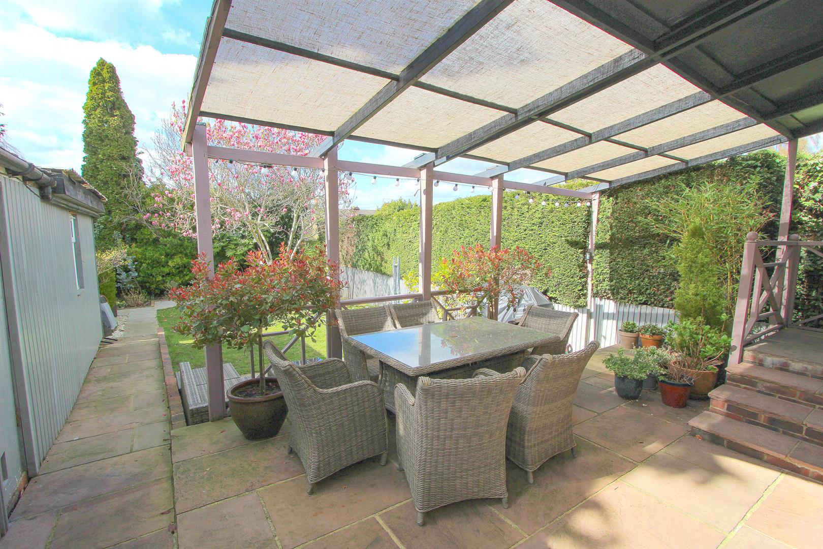 Sandy Lane South, Wallington